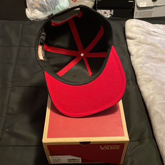 Deadpool SnapBack - Picture 3 of 3